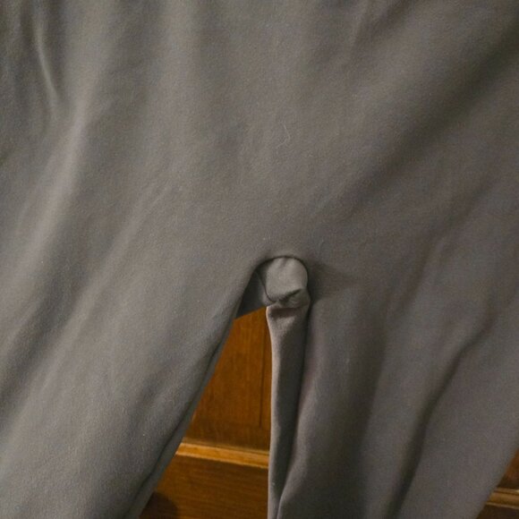 SPANX Grey Essential Shaping Leggings Size M - Picture 13 of 13